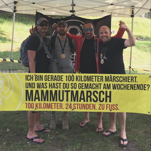 Wahnsinn! 100 Kilometer sind geschafft. 