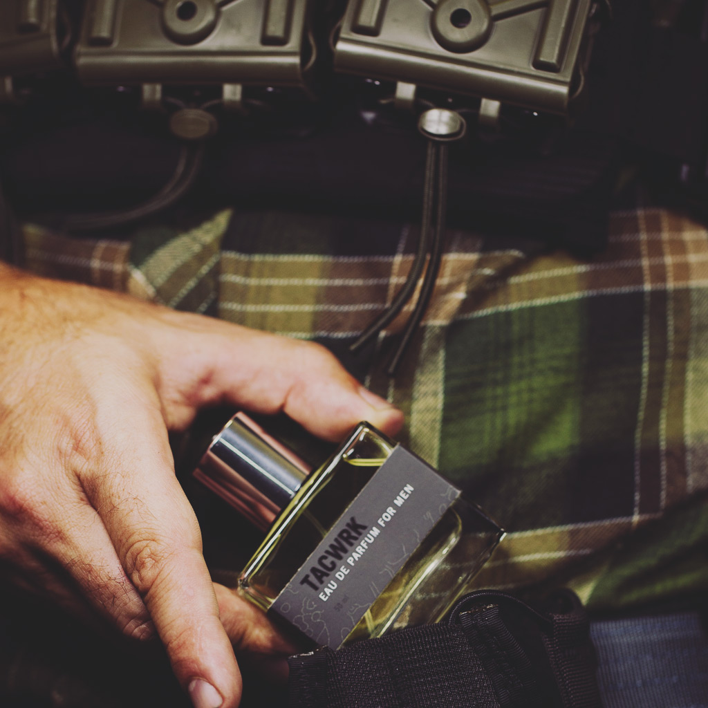 CONCEALED passt in (fast) jedes Holster